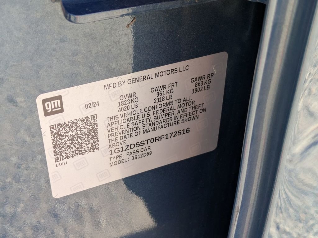 Used 2024 Blue Chevrolet LT image 28