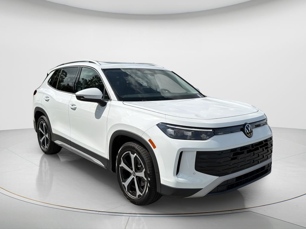 New 2026 Pure White Volkswagen 2.0T SE image 3