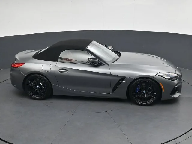 Used 2021 Gray BMW sDrive M40i image 23