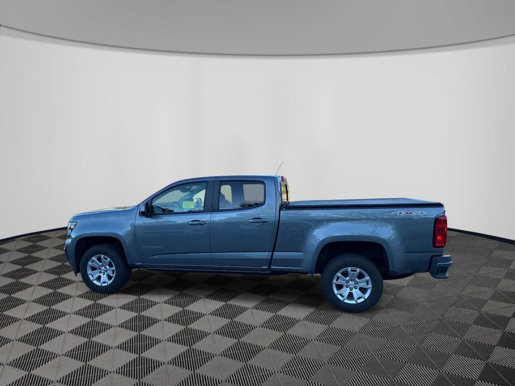 Used 2021 Gray Chevrolet LT image 4