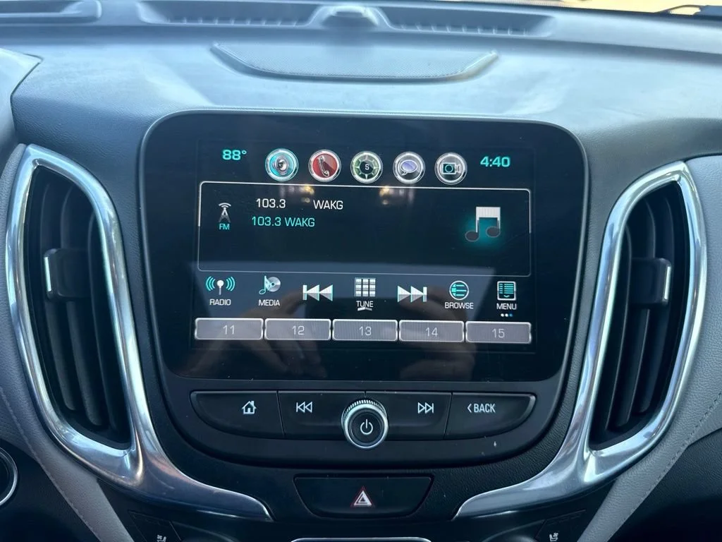 Used 2018 MOSAIC BLACK METALLIC Chevrolet Premier image 20