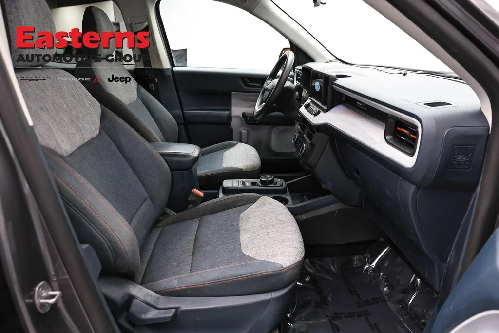 Used 2023 Gray Ford XLT image 24