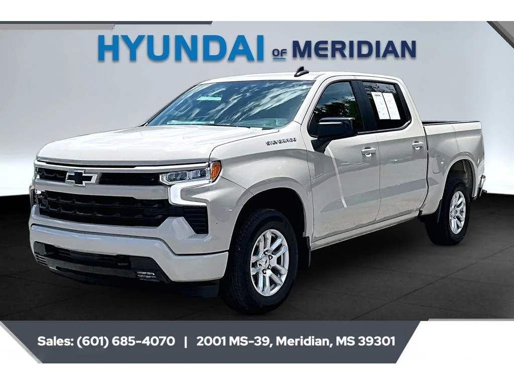 Used 2026 WHITE SANDS Chevrolet RST image 10