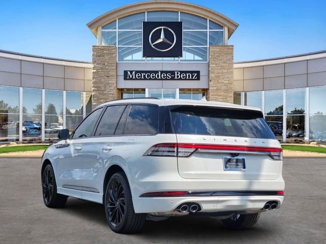 Used 2024 White Lincoln Black Label image 3