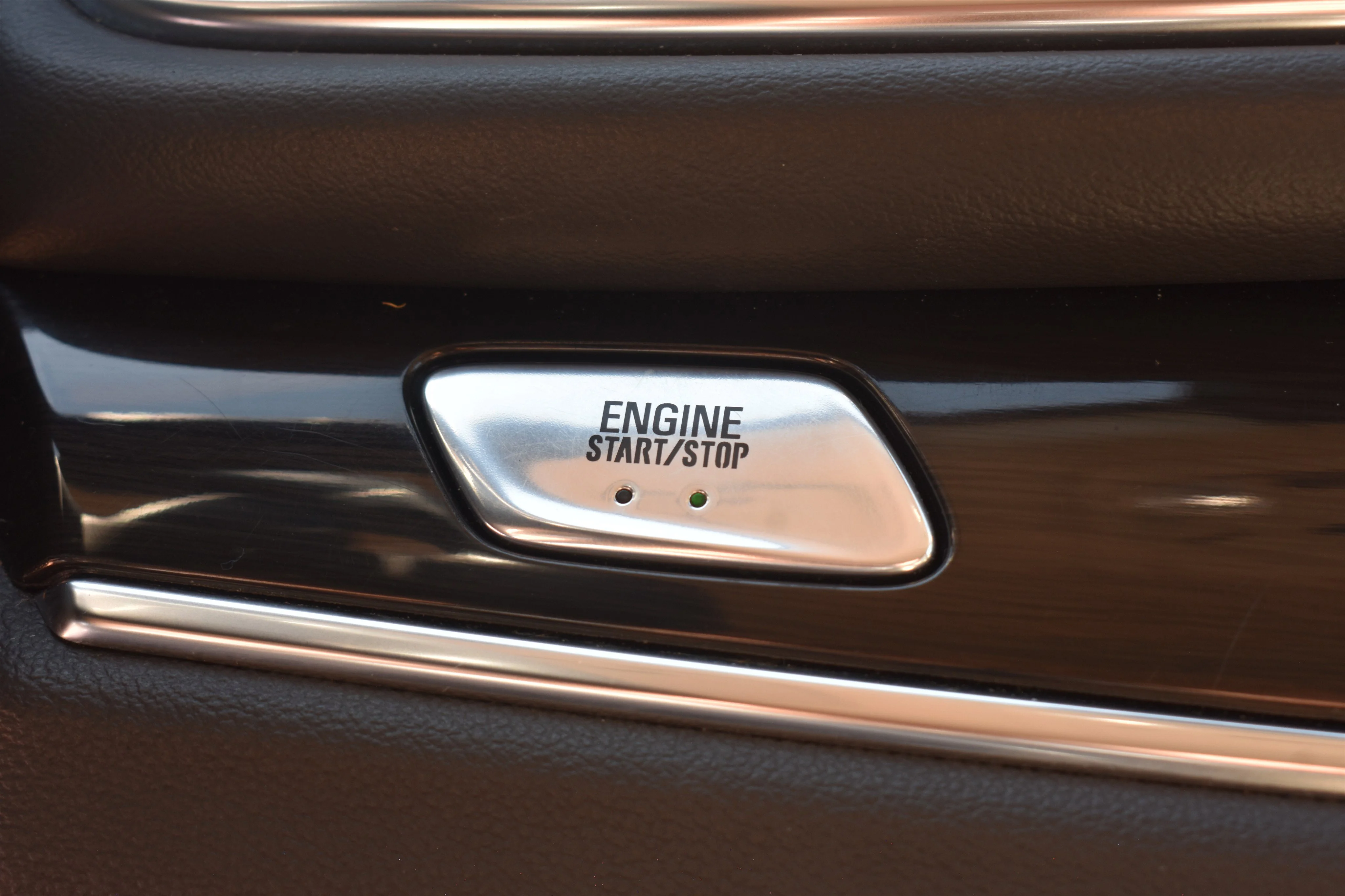 Used 2024 Emperor Blue Metallic Buick Essence image 29