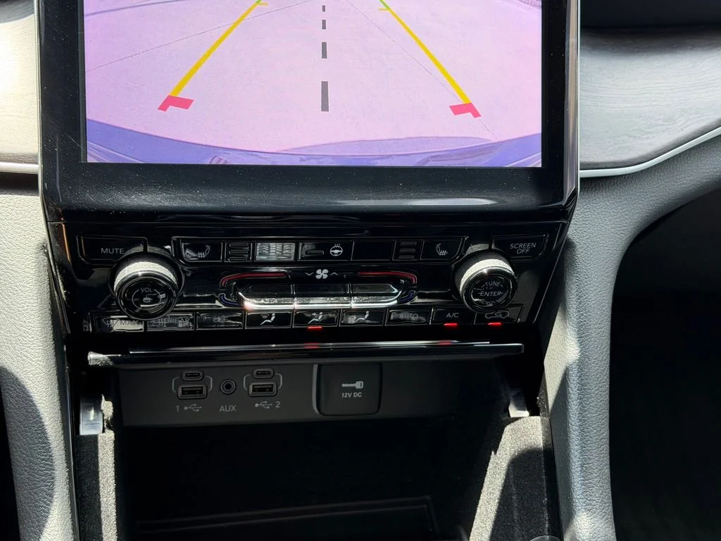 Used 2022 Black Jeep Limited image 16