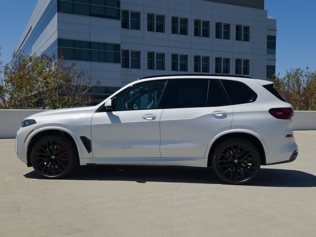 New 2026 Mineral White Metallic BMW xDrive40i image 8
