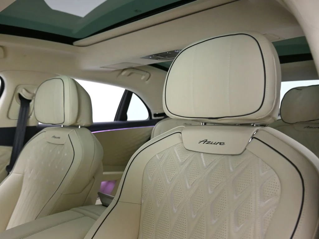 New 2026 Dark Sapphire Bentley  image 16