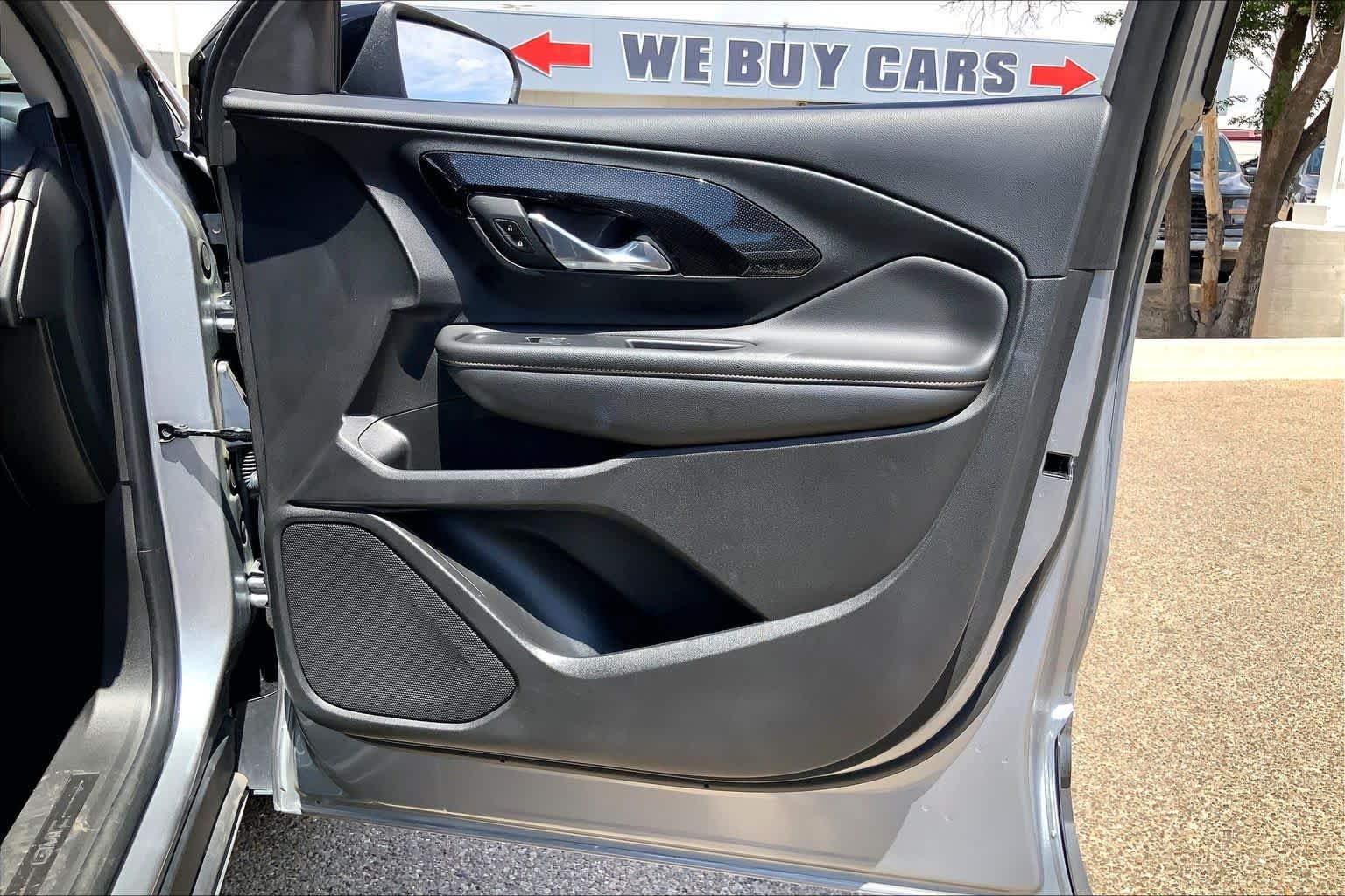 Used 2023 Sterling Metallic GMC AT4 image 23