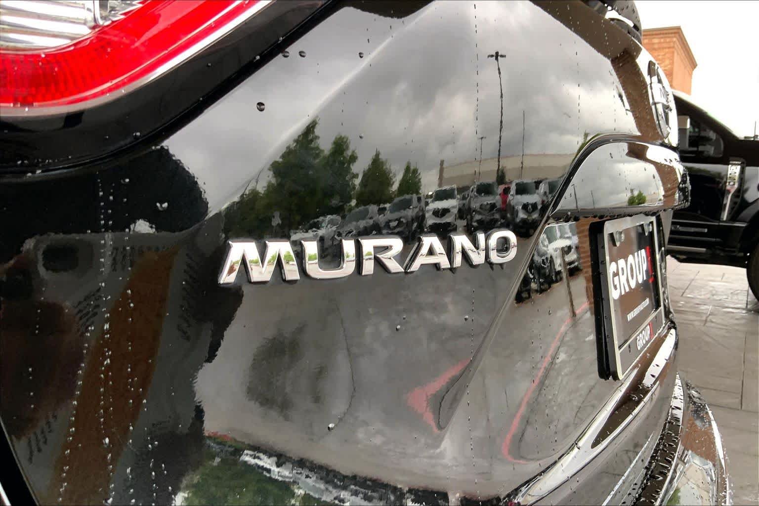 Used 2018 Magnetic Black Metallic Nissan S image 10