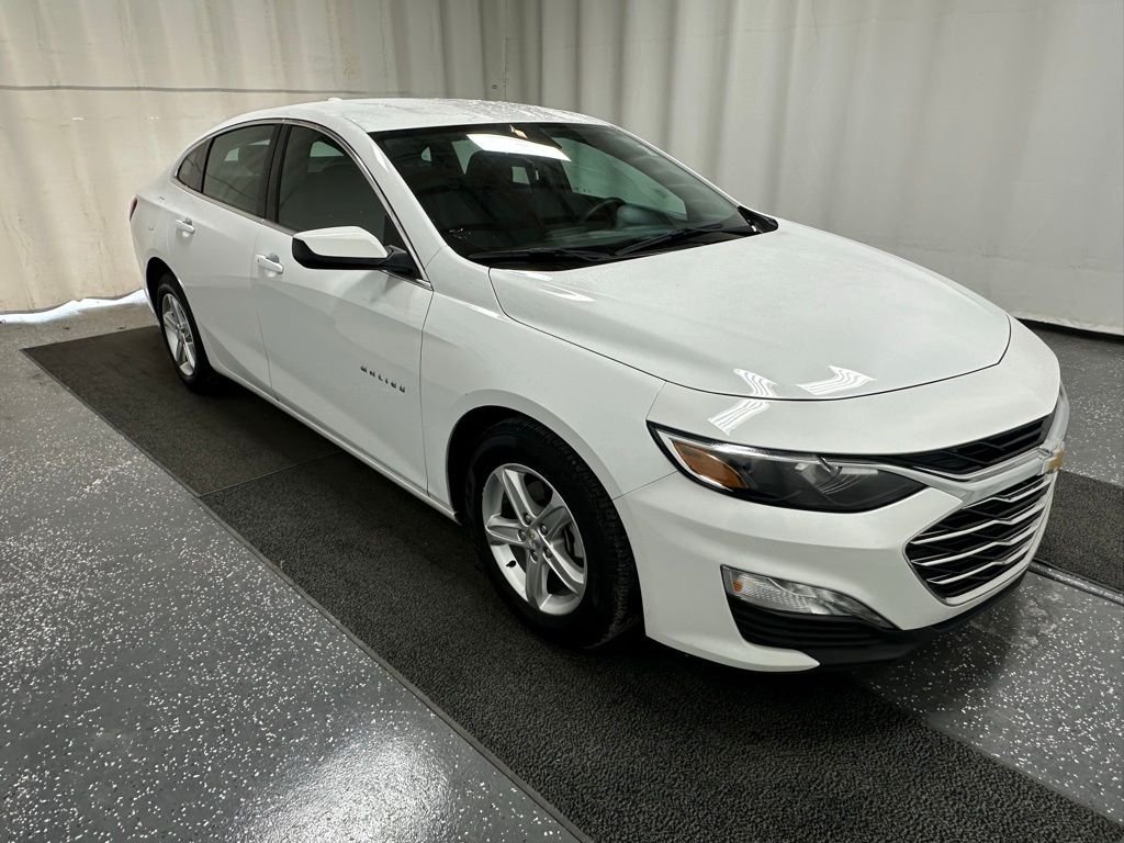Used 2024 Chevrolet Malibu 1LT with VIN 1G1ZD5ST0RF128452 for sale in Morehead, KY
