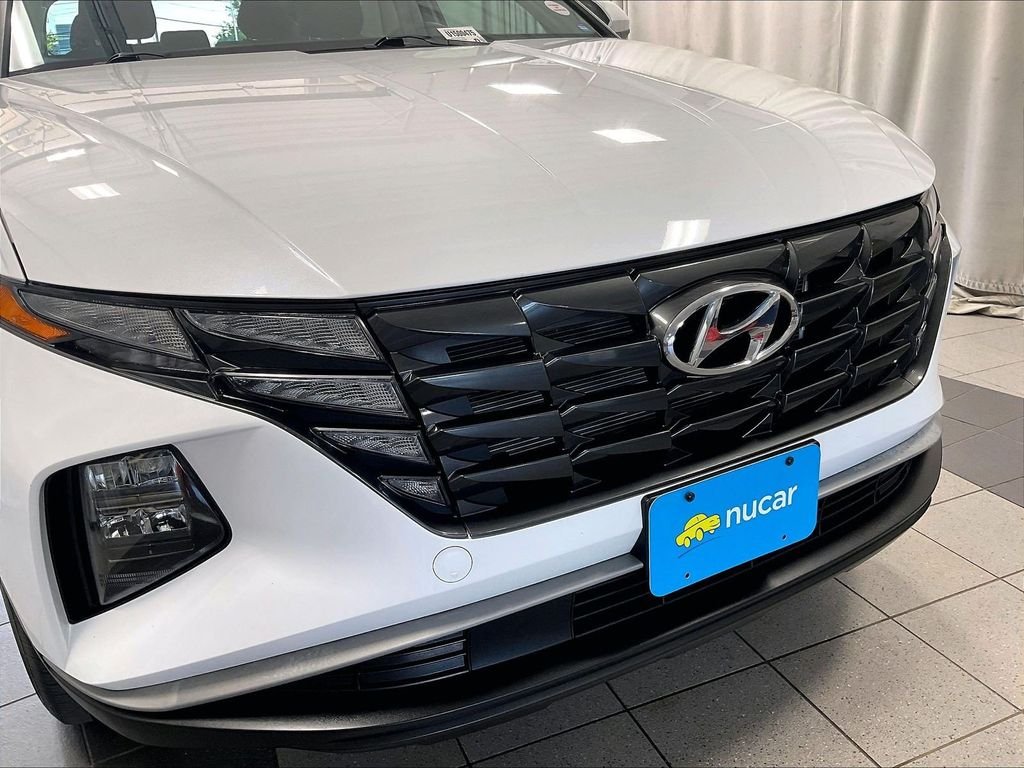 Used 2024 White Hyundai SEL image 30