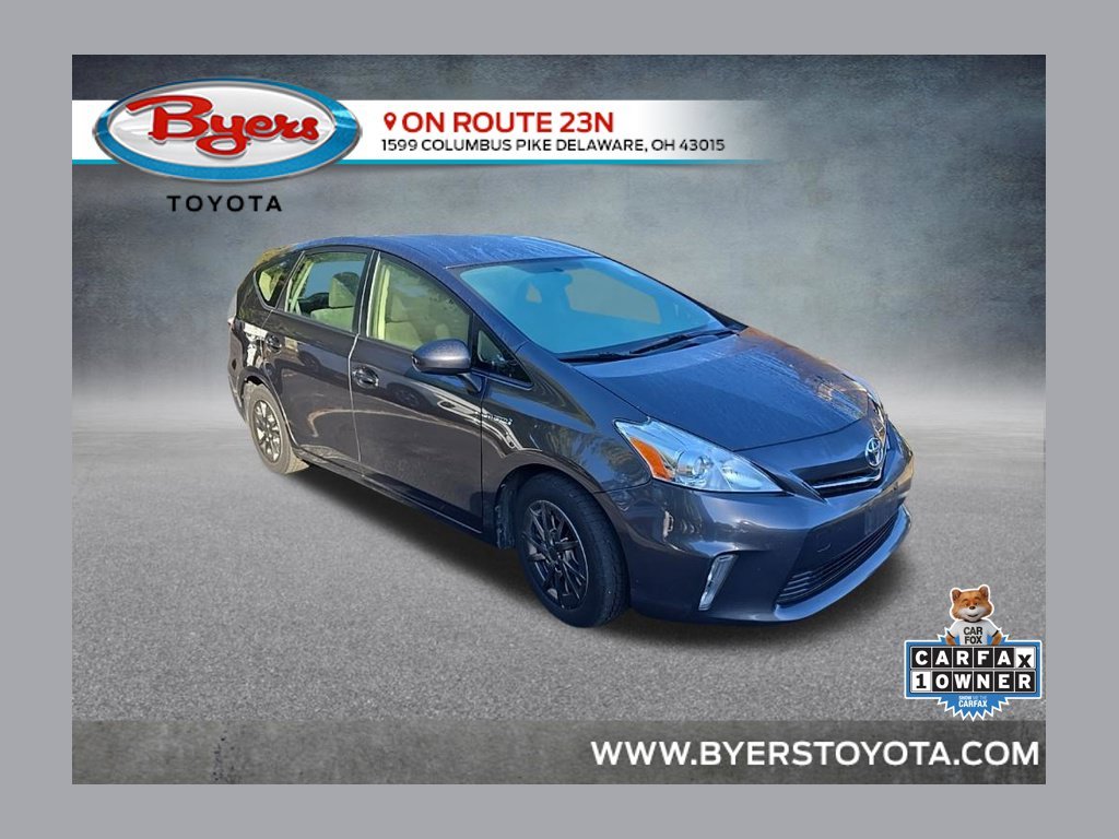2014 Toyota Prius v Three