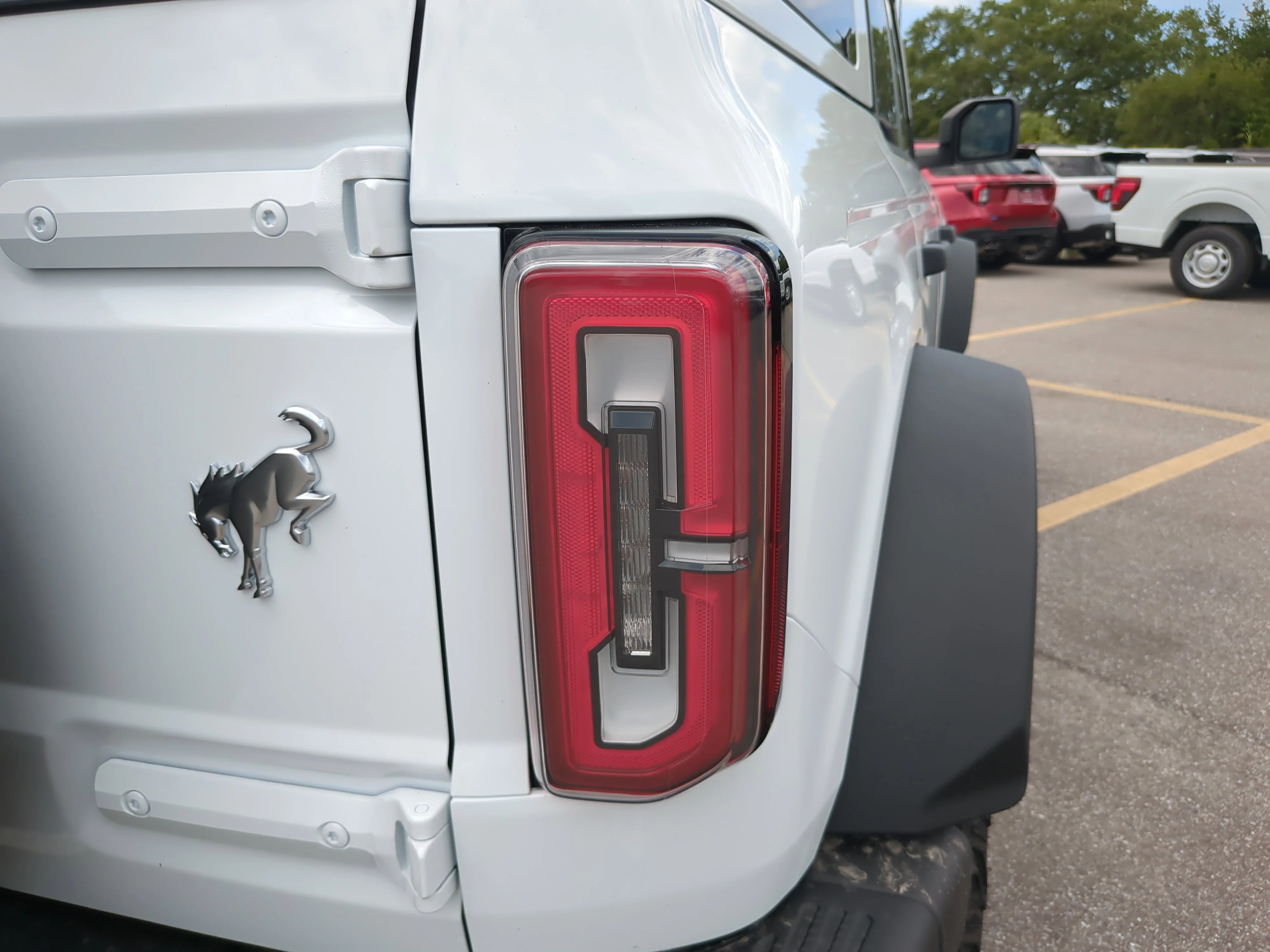 New 2026 Oxford White Ford Badlands® image 11