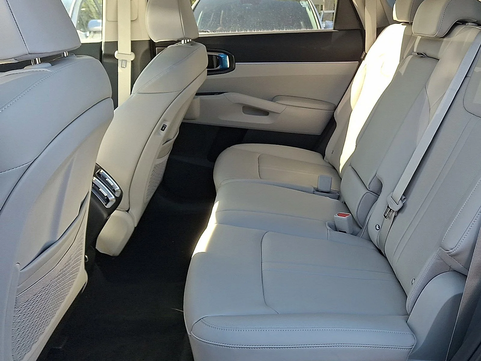 New 2026 Midnight Lake Blue Kia S image 6