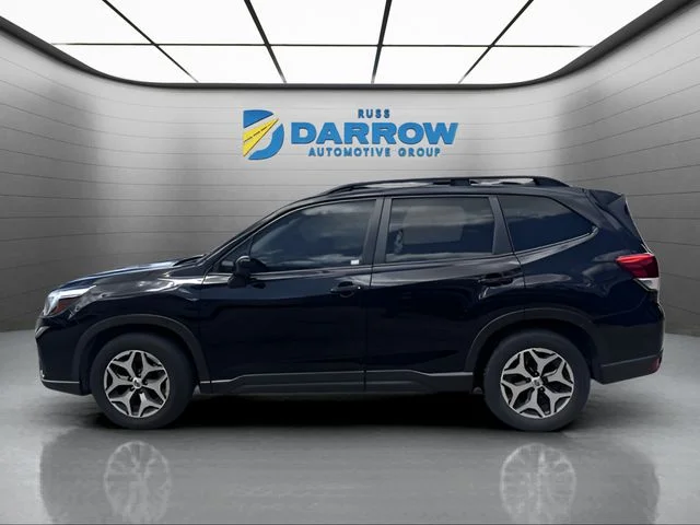 Used 2021 Black Subaru Premium image 2