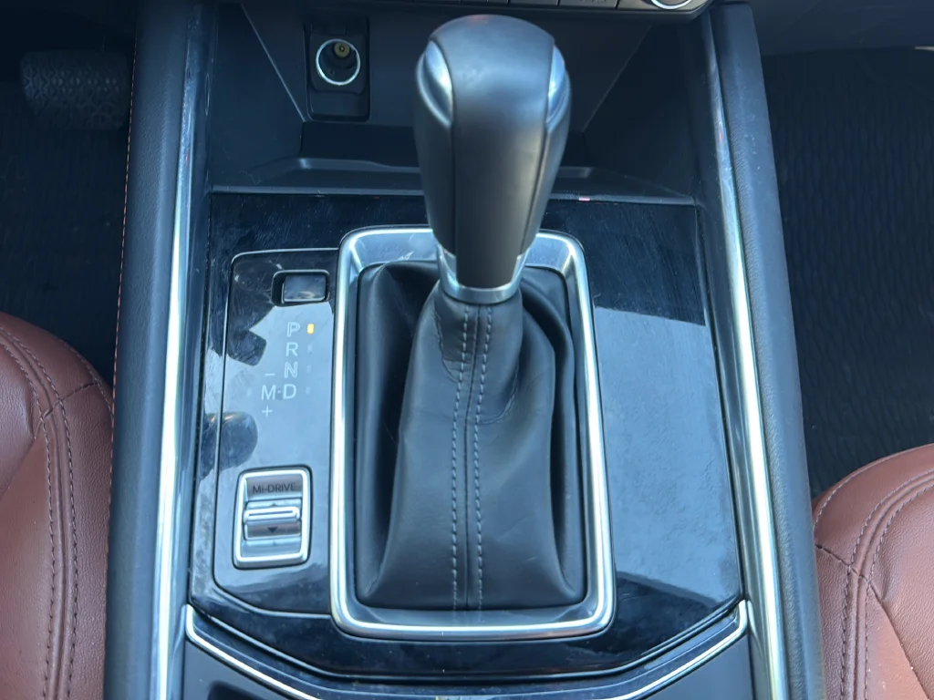 Used 2024 Beige Mazda 2.5 Carbon Turbo image 23