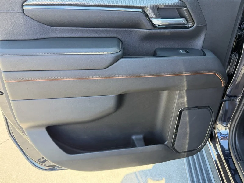 Used 2024 Titanium Rush Metallic GMC AT4 image 19