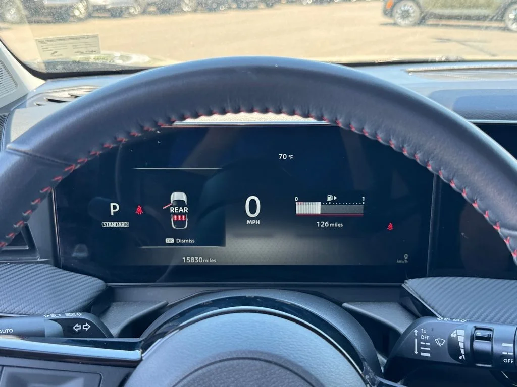 Used 2025 Black Nissan SR image 24