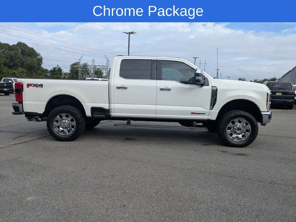 Used 2025 White Ford King Ranch image 3