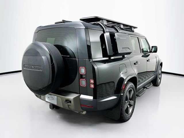 New 2026 Black Land Rover S image 5