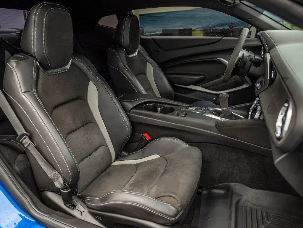 Used 2018 Hyper Blue Metallic Chevrolet SS image 39