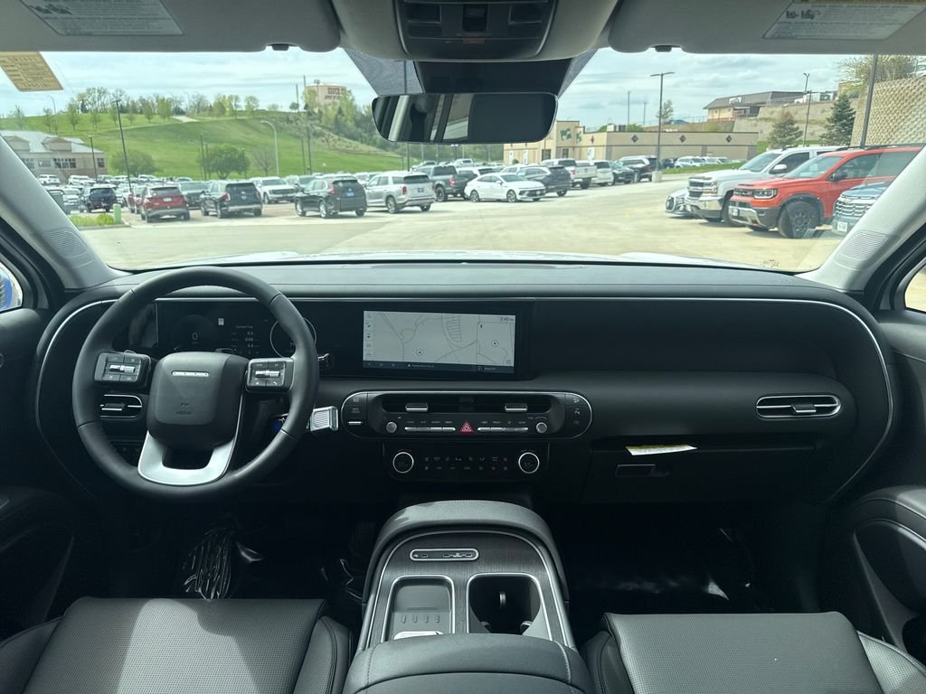 New 2026 White Hyundai SEL Premium image 12