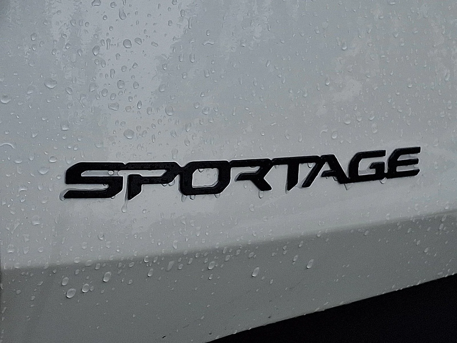 New 2027 Snow White Pearl Kia X-Line image 5
