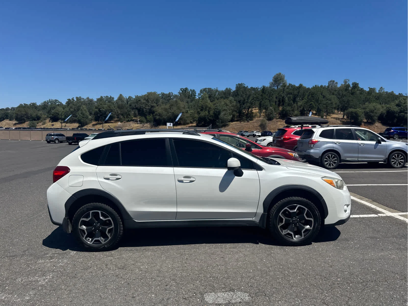 Used 2014 Satin White Pearl Subaru Limited image 4
