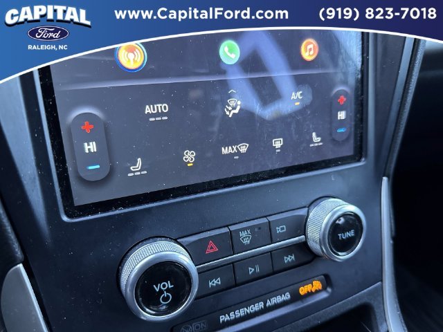 Used 2023 Gray Ford SEL image 30
