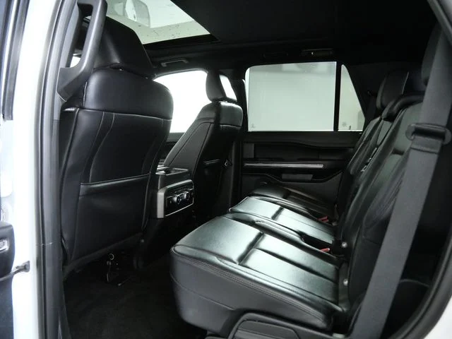 Used 2021 White Ford XLT image 10