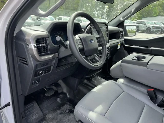 New 2025 Oxford White Ford XL image 12
