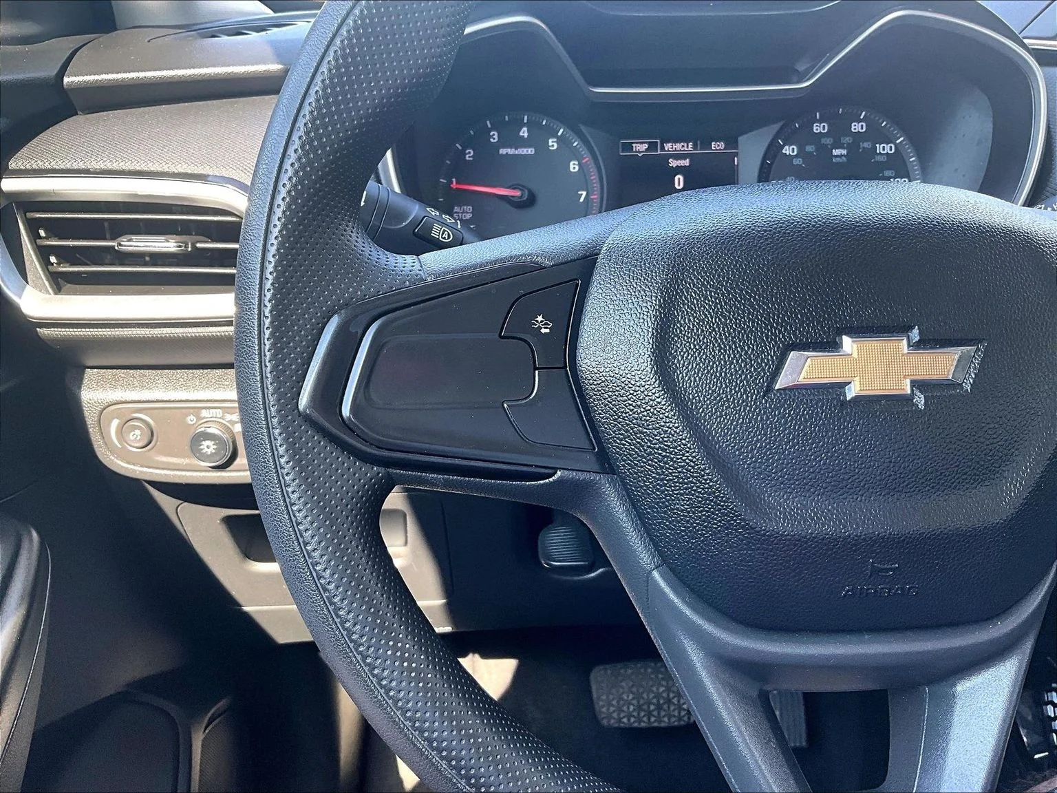 Used 2023 Gray Chevrolet LS image 19