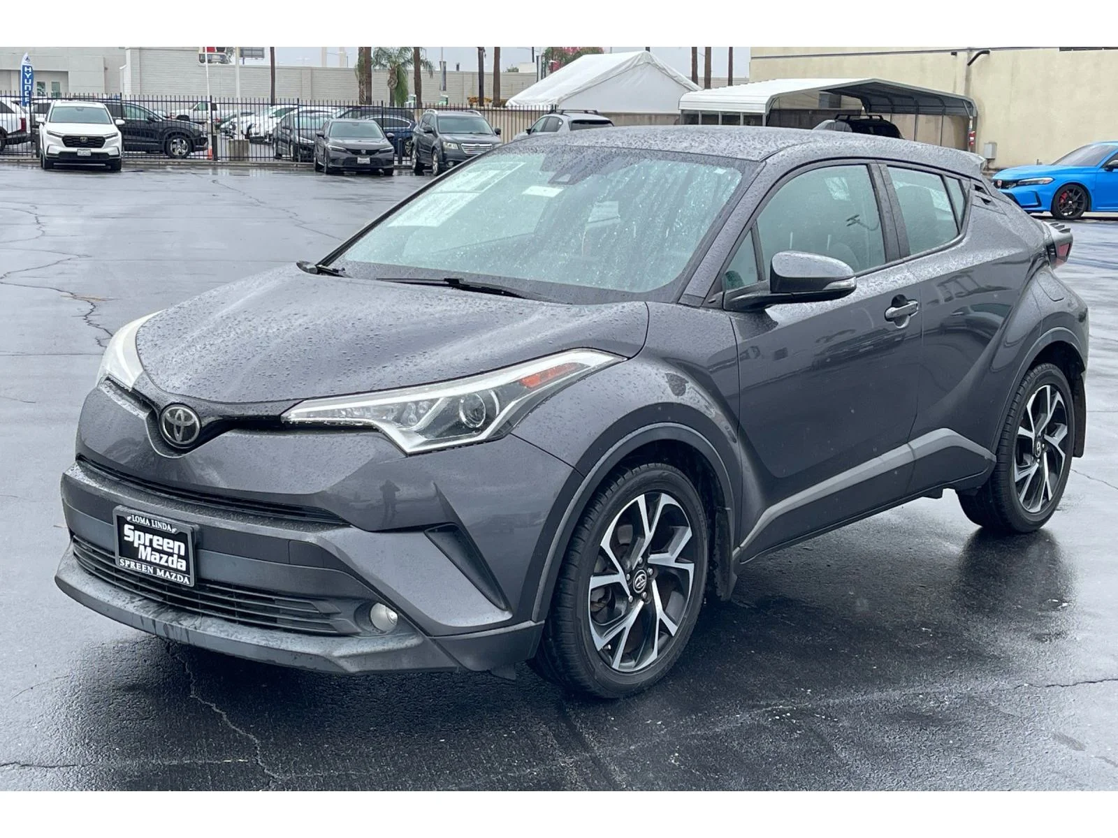 Used 2018 Magnetic Gray Metallic Toyota XLE Premium image 2