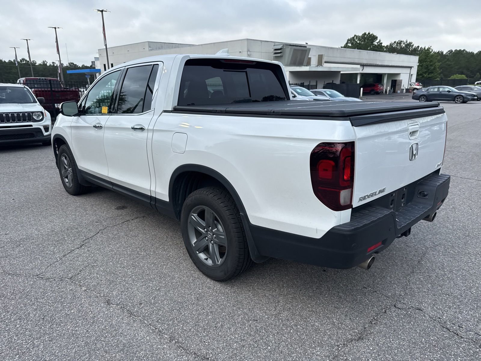 Used 2023 White Honda RTL-E image 3