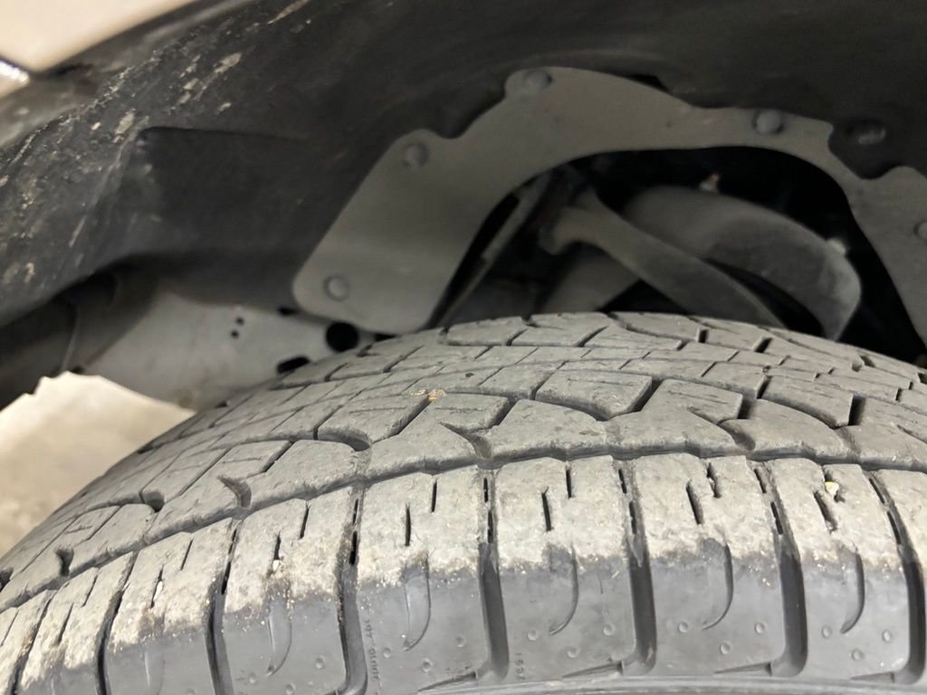 Used 2023 Gray Ford XLT image 11