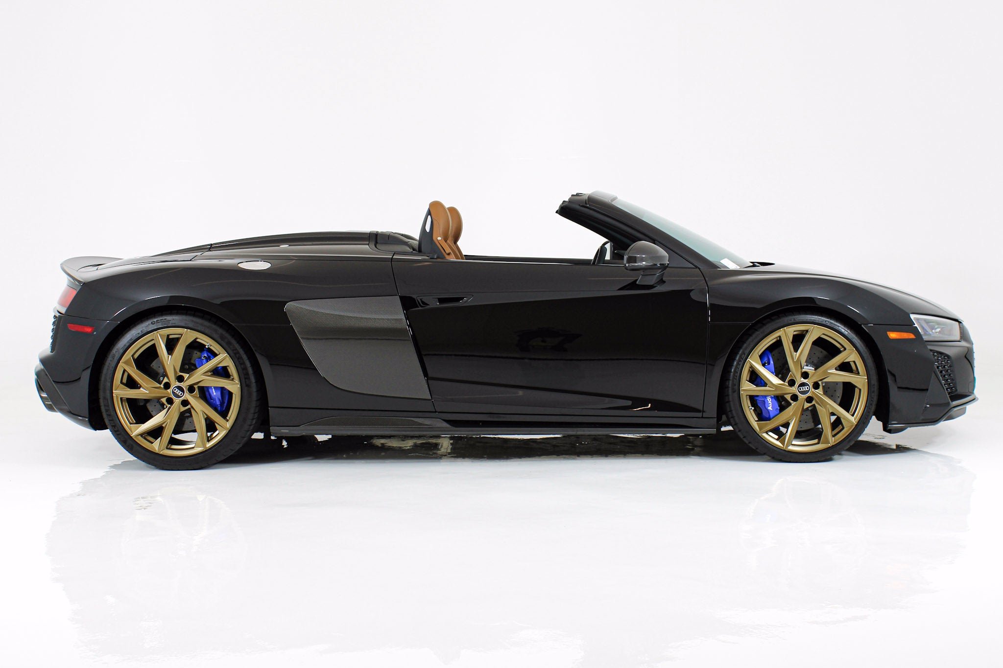 Used 2023 Black Audi V10 performance image 11