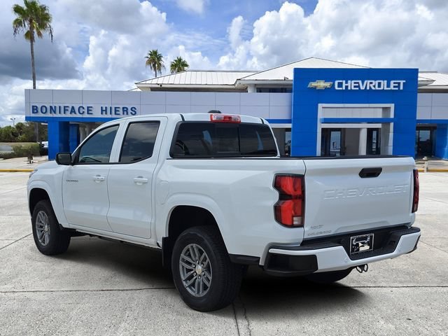 New 2026 Summit White Chevrolet LT image 3
