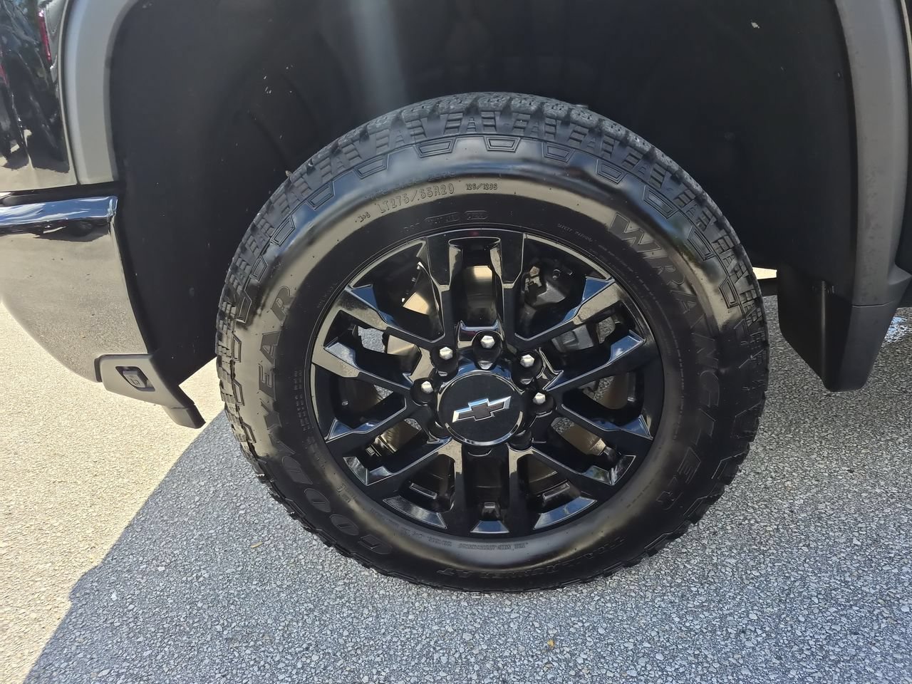 Used 2025 Black Chevrolet LTZ image 33