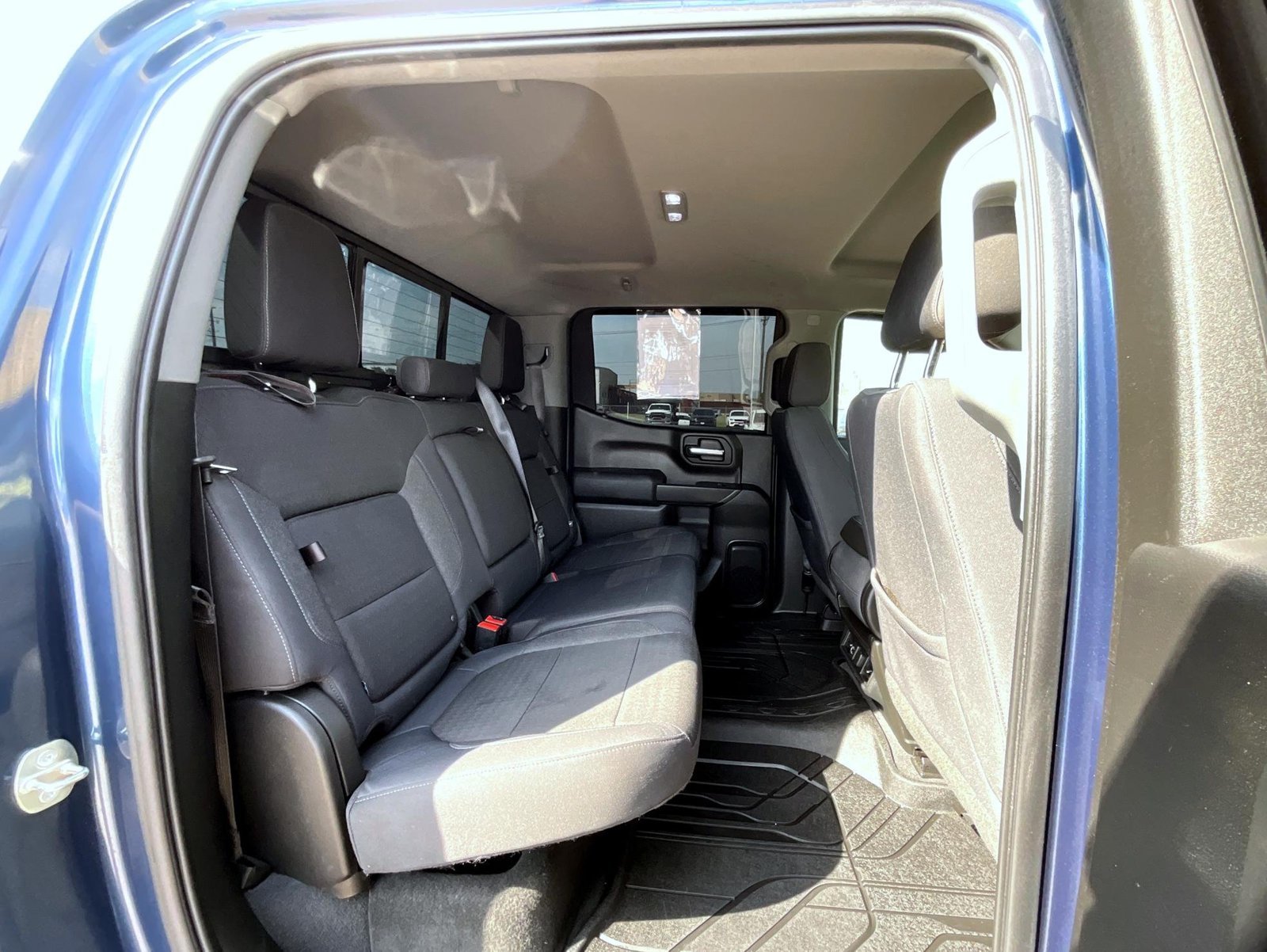 Used 2019 Blue Chevrolet LT image 19