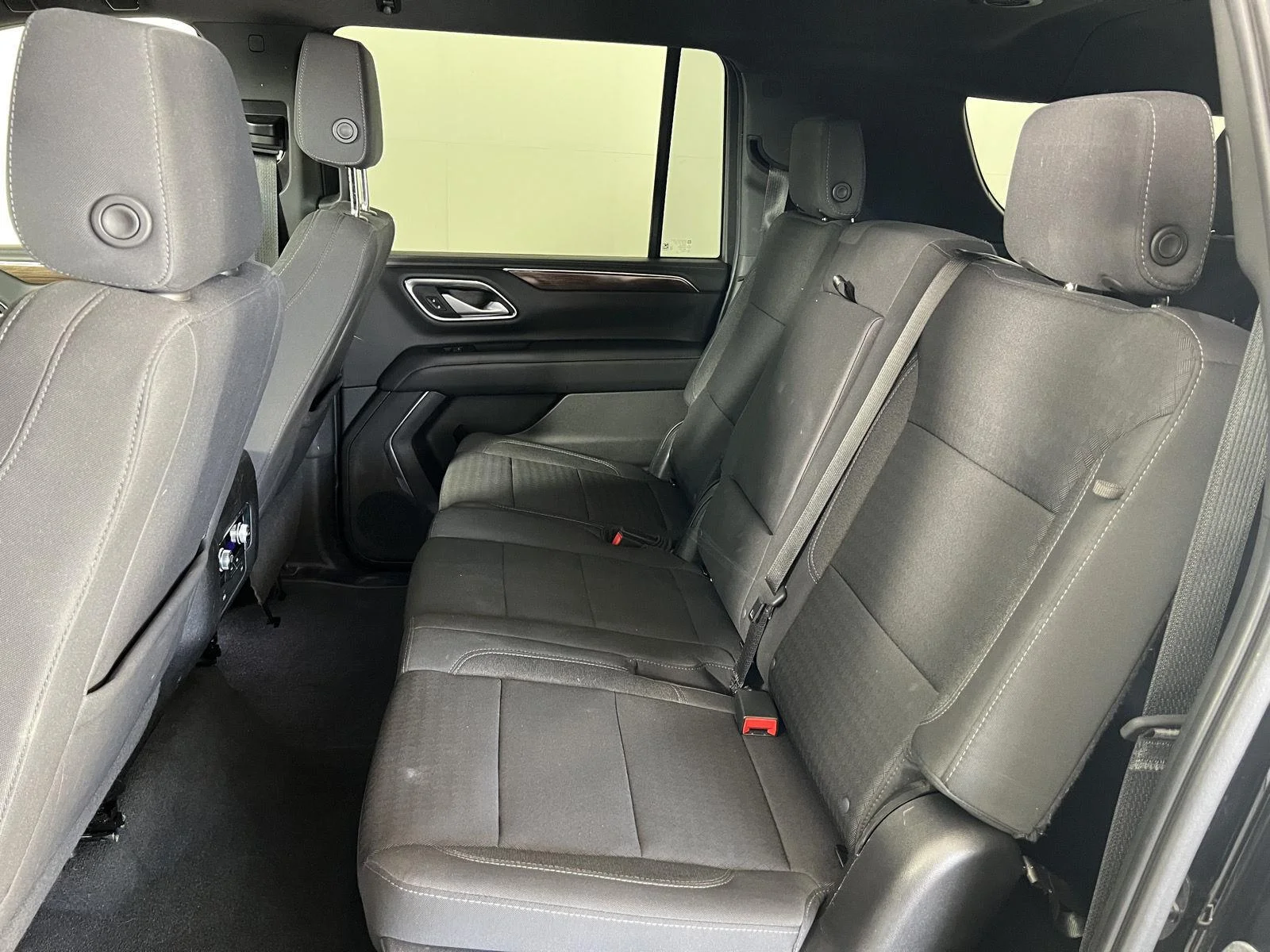 Used 2022 Onyx Black GMC SLE image 19