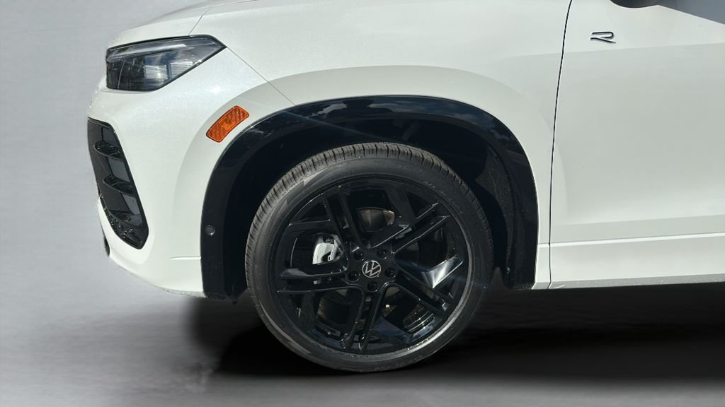 New 2026 Opal White Pearl Volkswagen 2.0T SE R-Line Black image 10