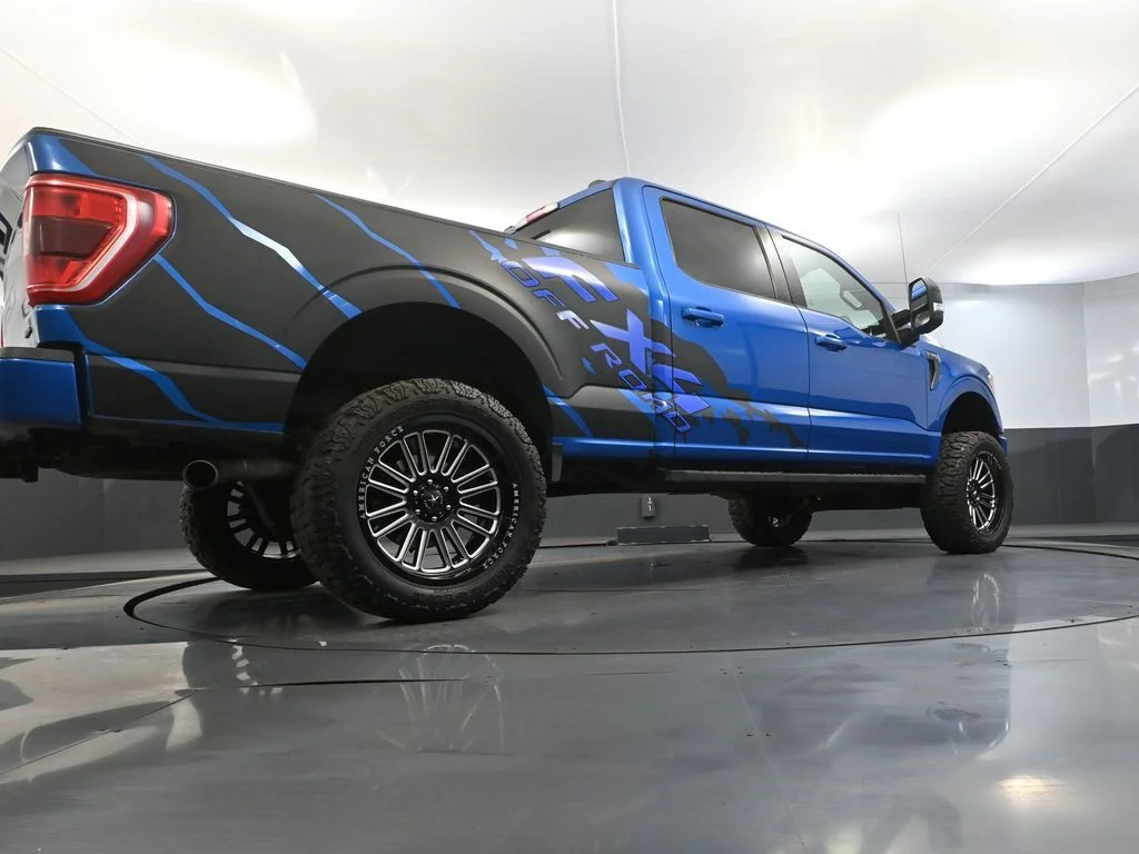 Used 2021 Blue Ford XLT image 56