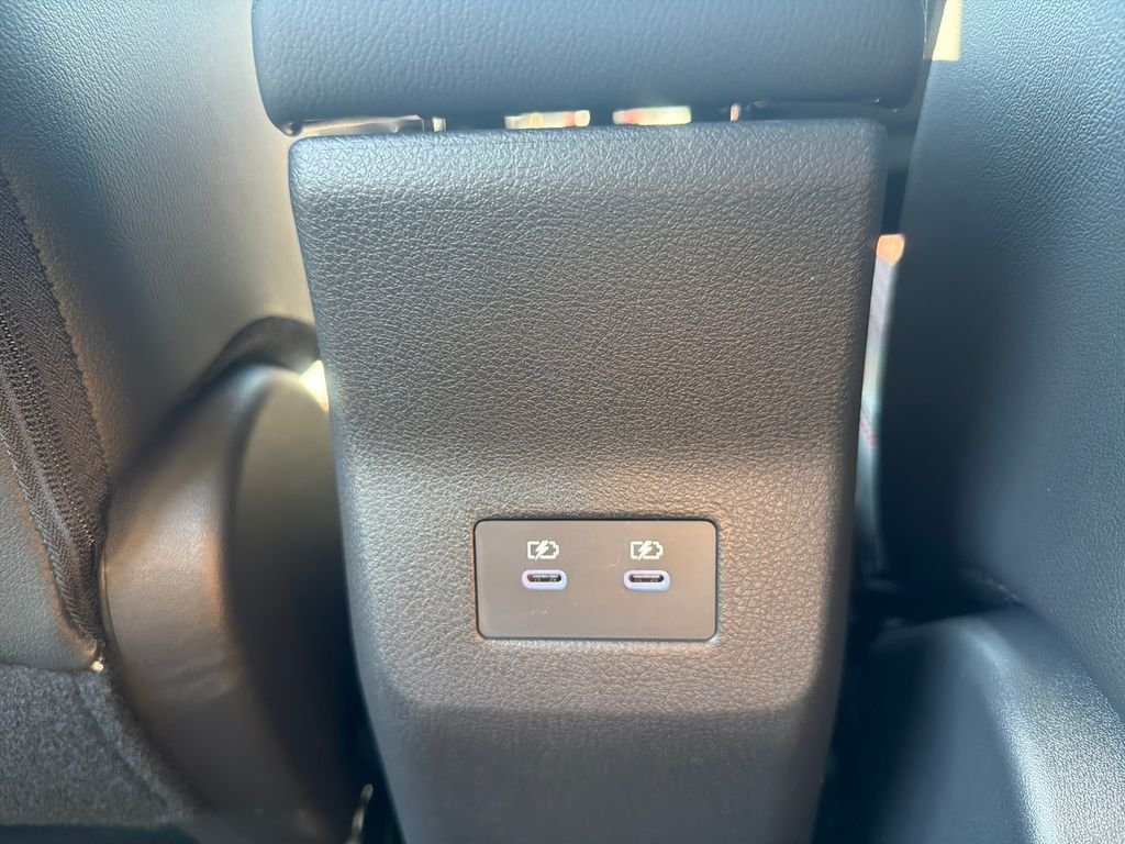 New 2026 Nissan Kicks SR 4D Sport Utility