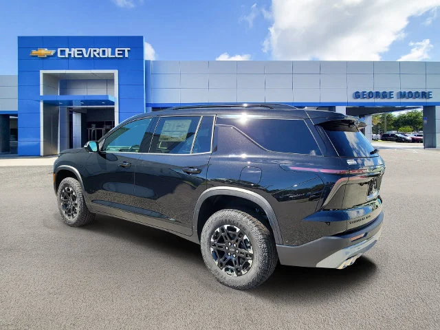 2027 Chevrolet Traverse Z71 - Photo 3