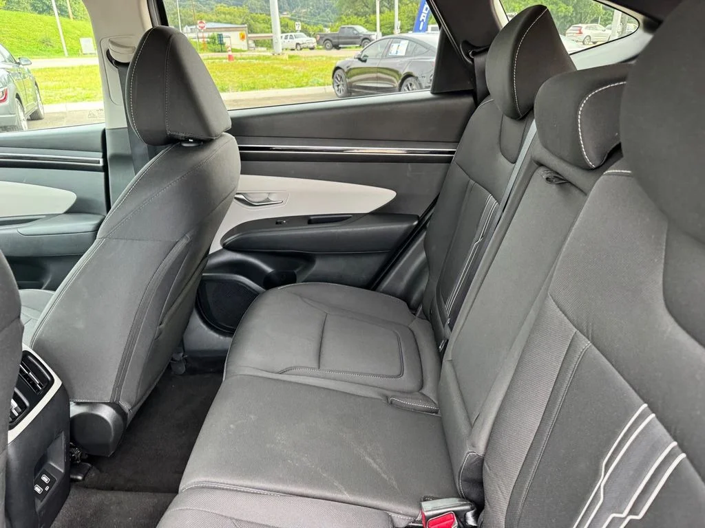 Used 2024 Gray Hyundai SEL image 8