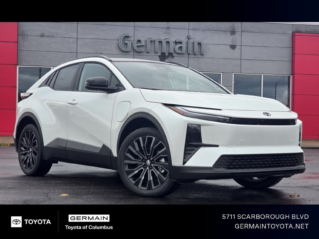 2027 Toyota C-HR  XSE