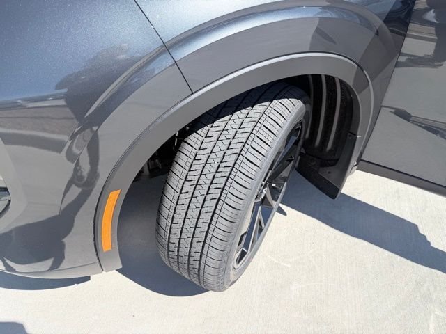 New 2026 Gray Nissan SL image 39