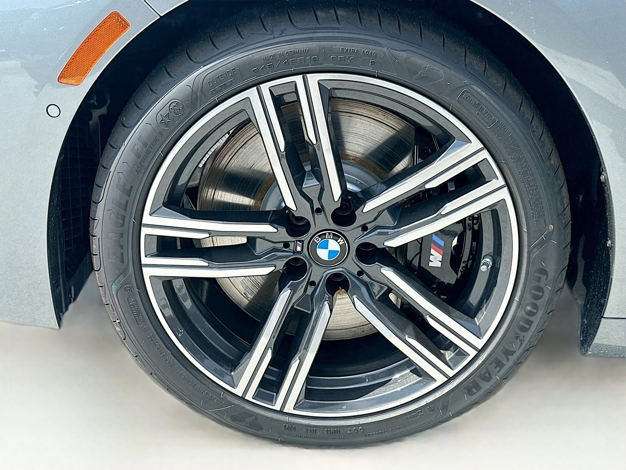 2026 BMW 8 Series 840i - Photo 26