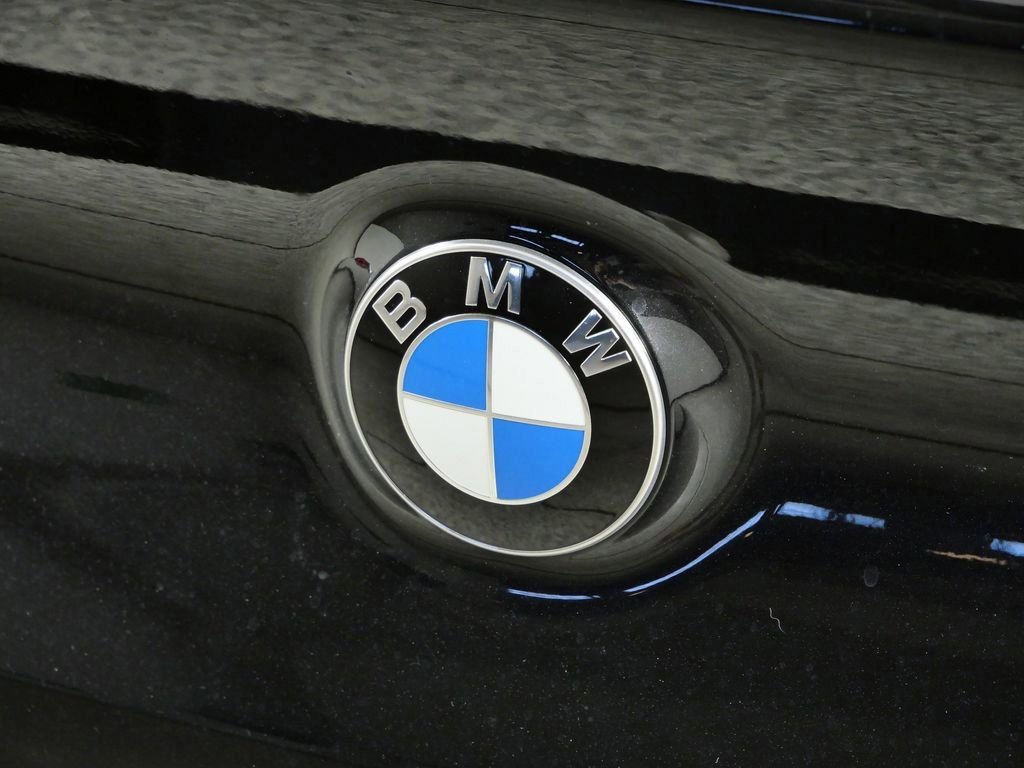Used 2026 Black Sapphire Metallic BMW 840i image 12